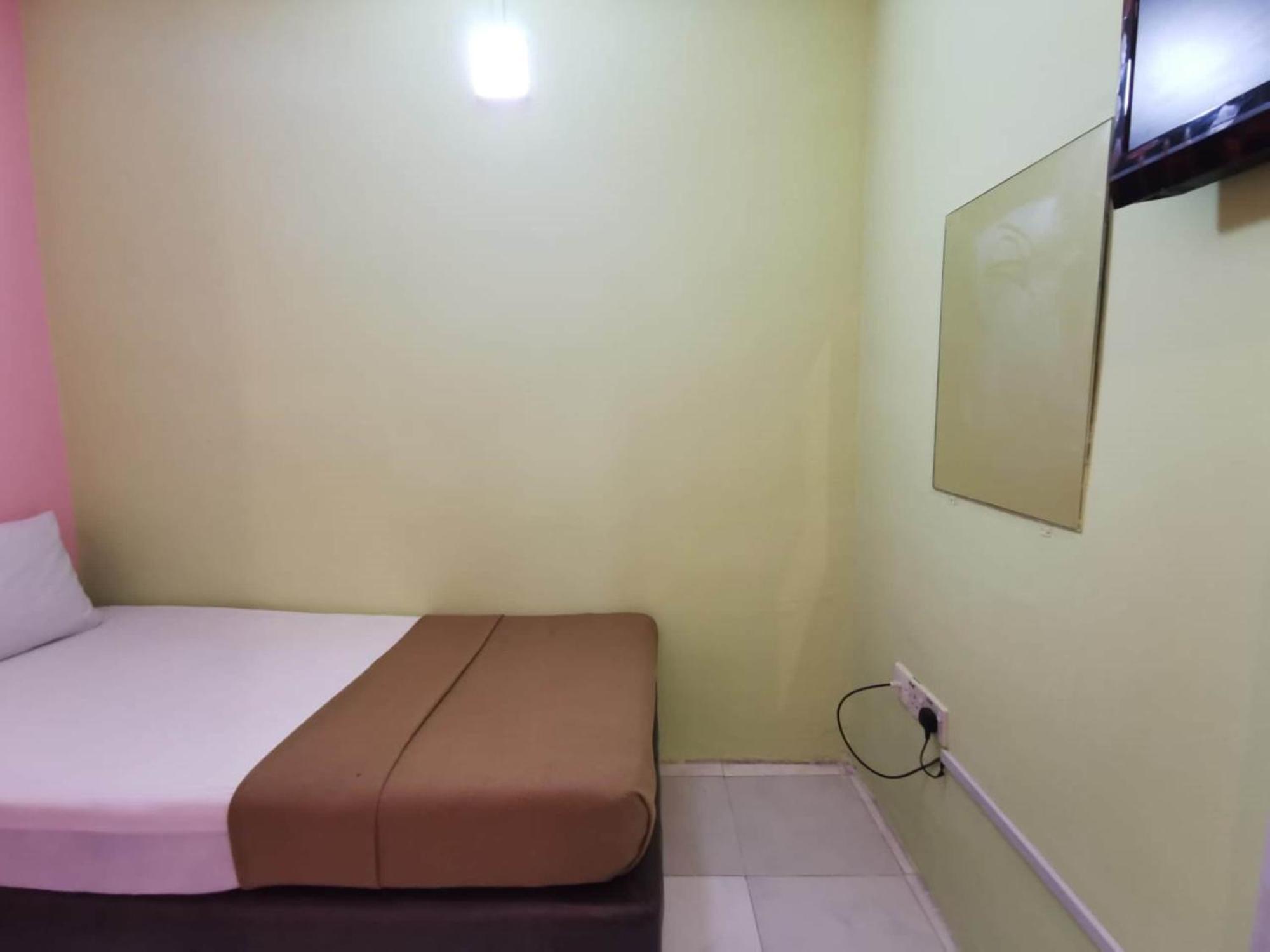 Super Oyo 90086 My Seven Days Inn Johor Bahru Luaran gambar