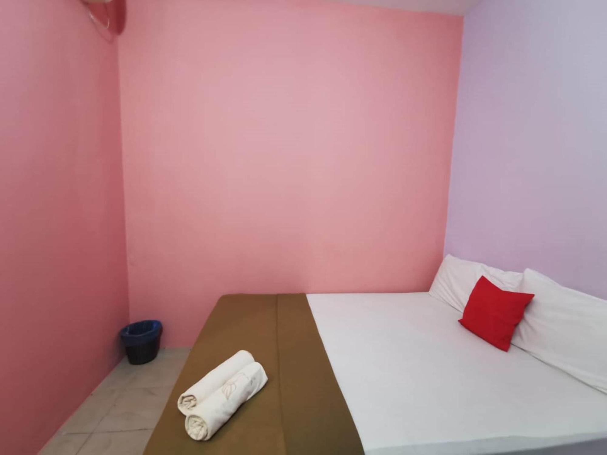 Super Oyo 90086 My Seven Days Inn Johor Bahru Luaran gambar
