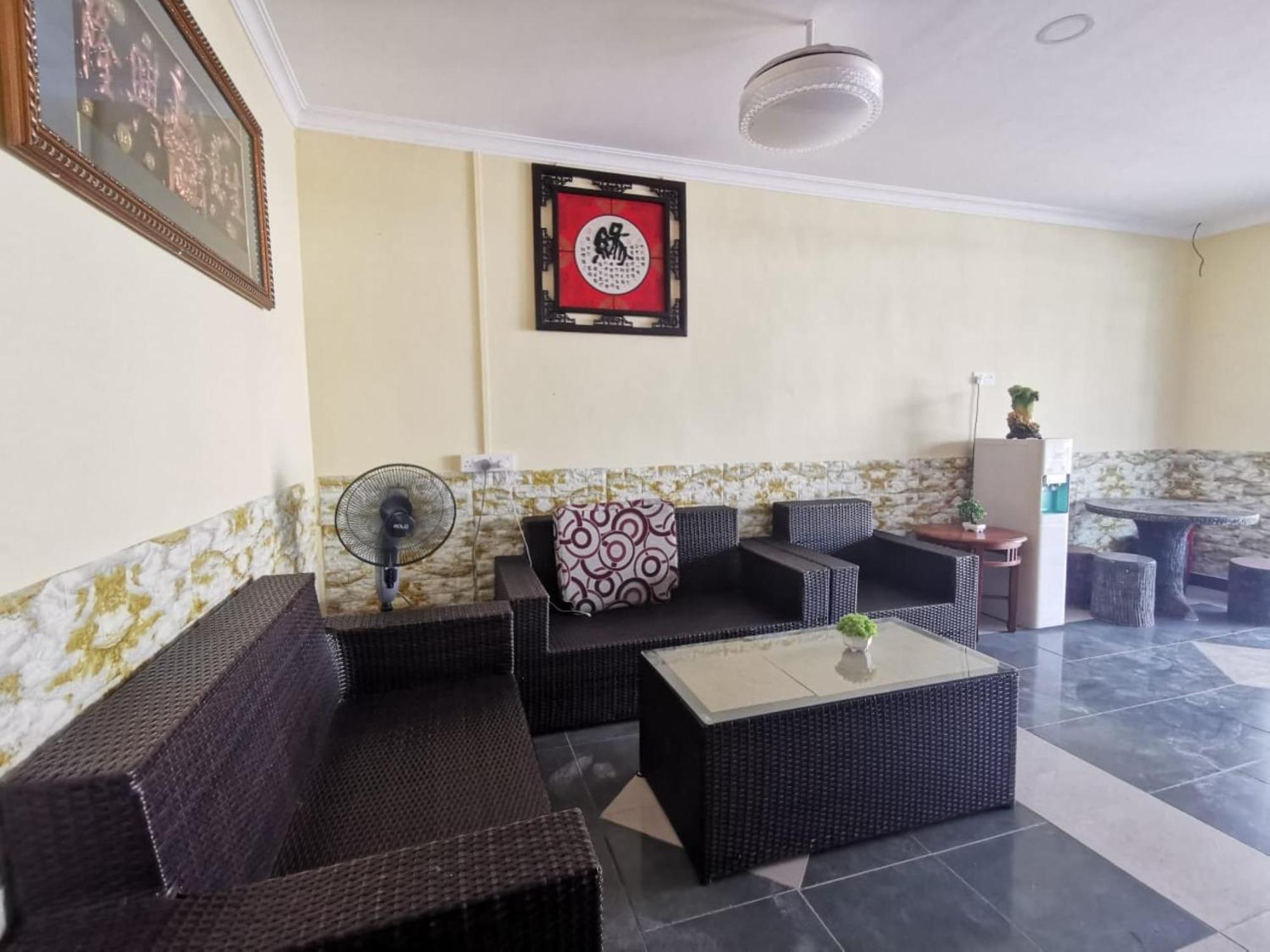 Super Oyo 90086 My Seven Days Inn Johor Bahru Luaran gambar