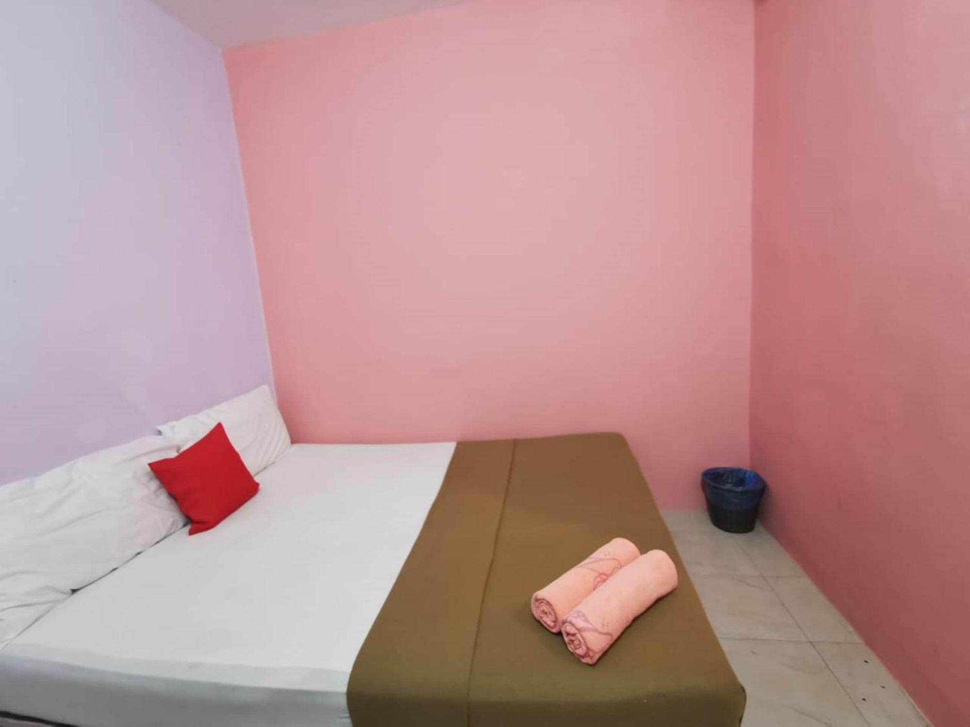 Super Oyo 90086 My Seven Days Inn Johor Bahru Luaran gambar